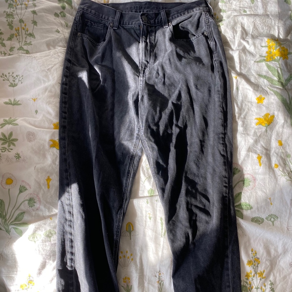 American Eagle Black Denim Mom Jean